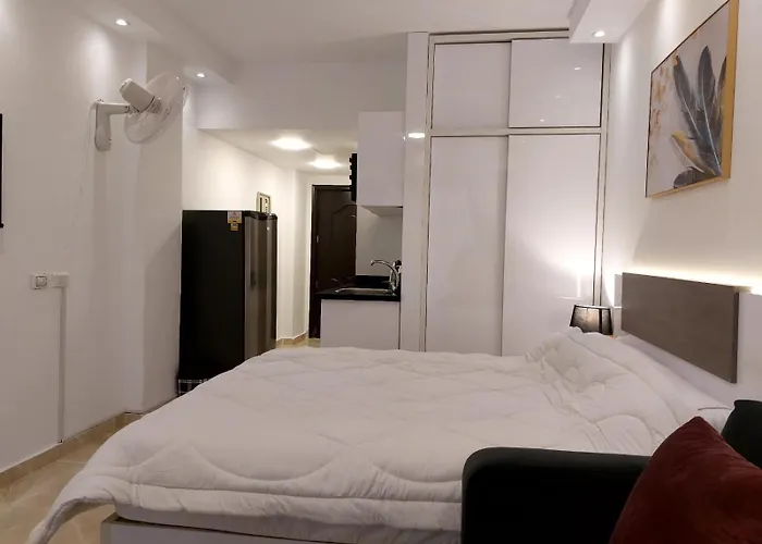 Florenza Khamsin 3*