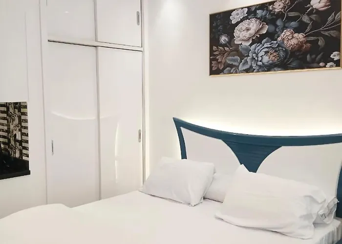 Florenza Khamsin 3*