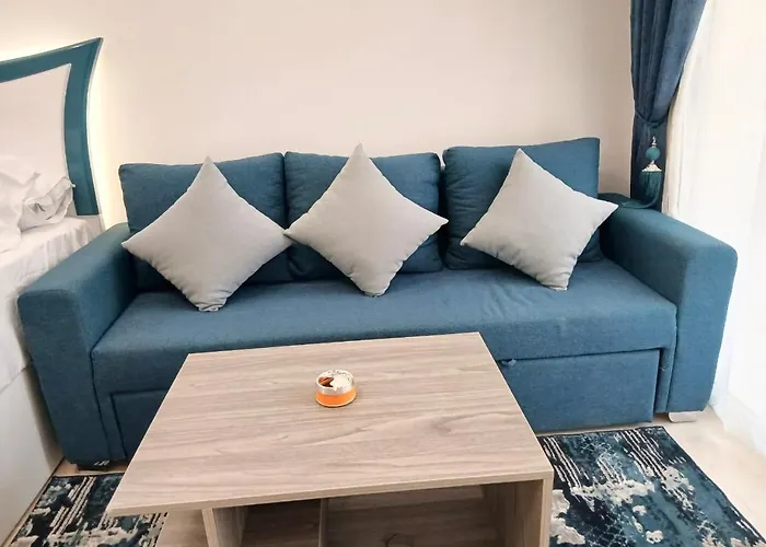 Apartmanhotel Florenza Khamsin 3*