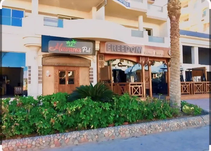 Florenza Khamsin Apart Otel 3*